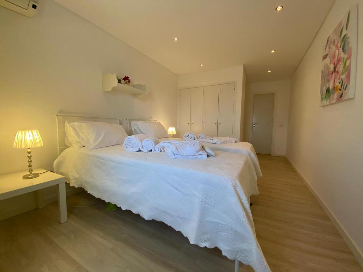 Os Reais - Apt In Front Of The Beach In Centeanes 卡武埃鲁 外观 照片