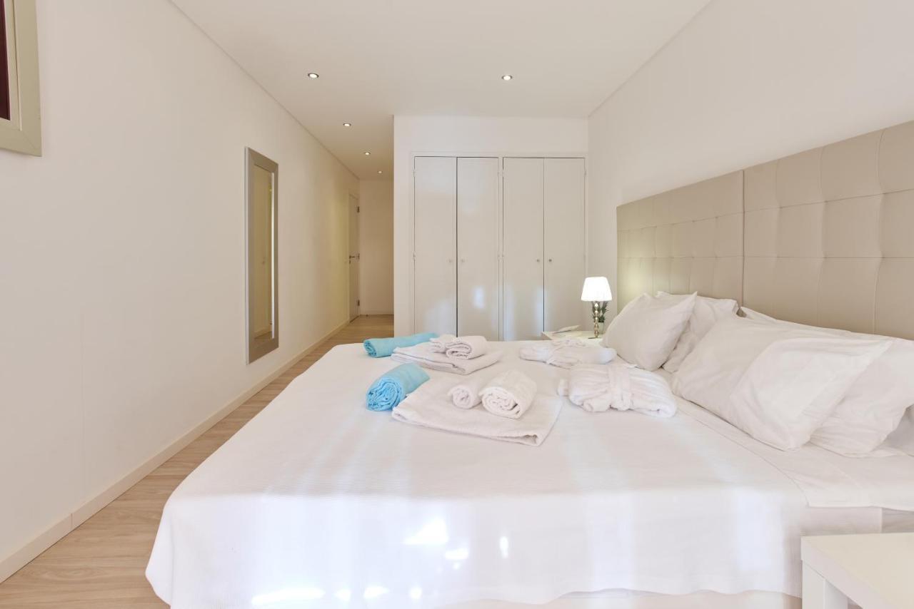 Os Reais - Apt In Front Of The Beach In Centeanes 卡武埃鲁 外观 照片