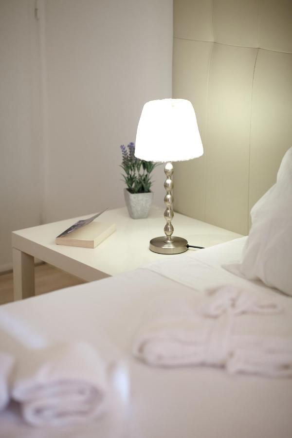 Os Reais - Apt In Front Of The Beach In Centeanes 卡武埃鲁 外观 照片