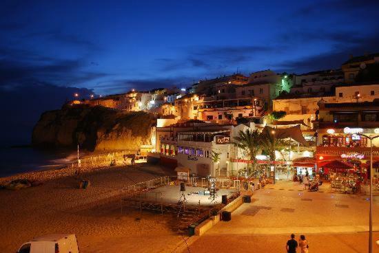 Os Reais - Apt In Front Of The Beach In Centeanes 卡武埃鲁 外观 照片